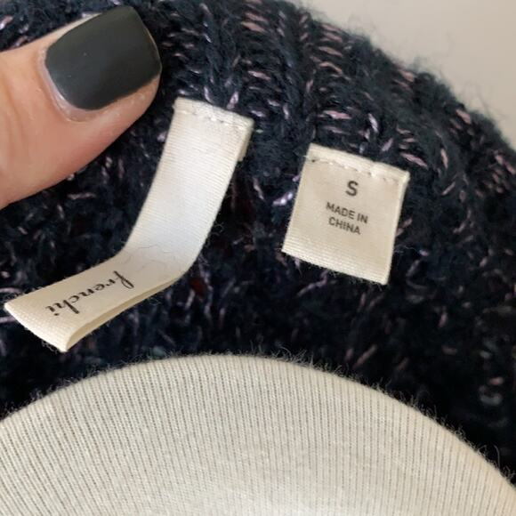 Frenchi Round Neck Knit Wool Sweater Sz S - Picture 5 of 8